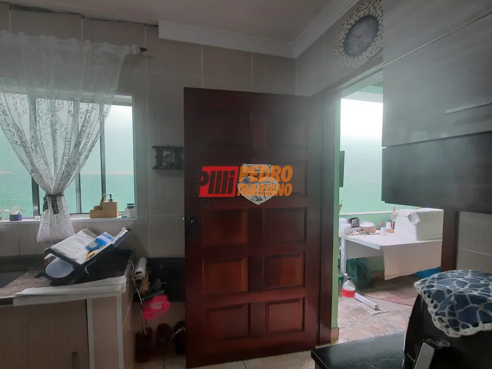 Sobrado, 3 quartos, 239 m² - Foto 3