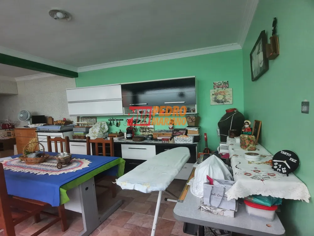 Sobrado, 3 quartos, 239 m² - Foto 2