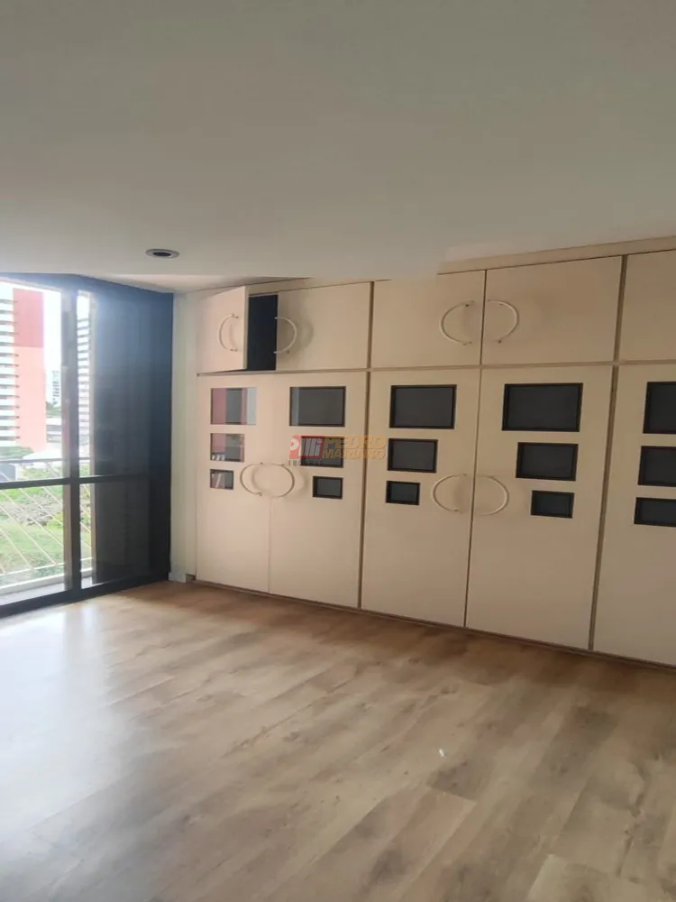 Apartamento, 3 quartos, 298 m² - Foto 1