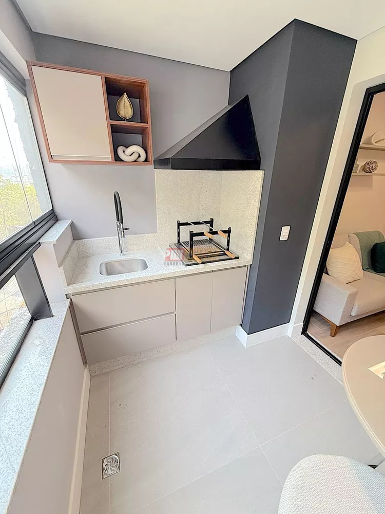 Apartamento Lançamentos com 2 quartos, 64m² - Foto 2