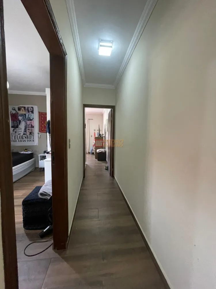 Sobrado, 4 quartos, 215 m² - Foto 2