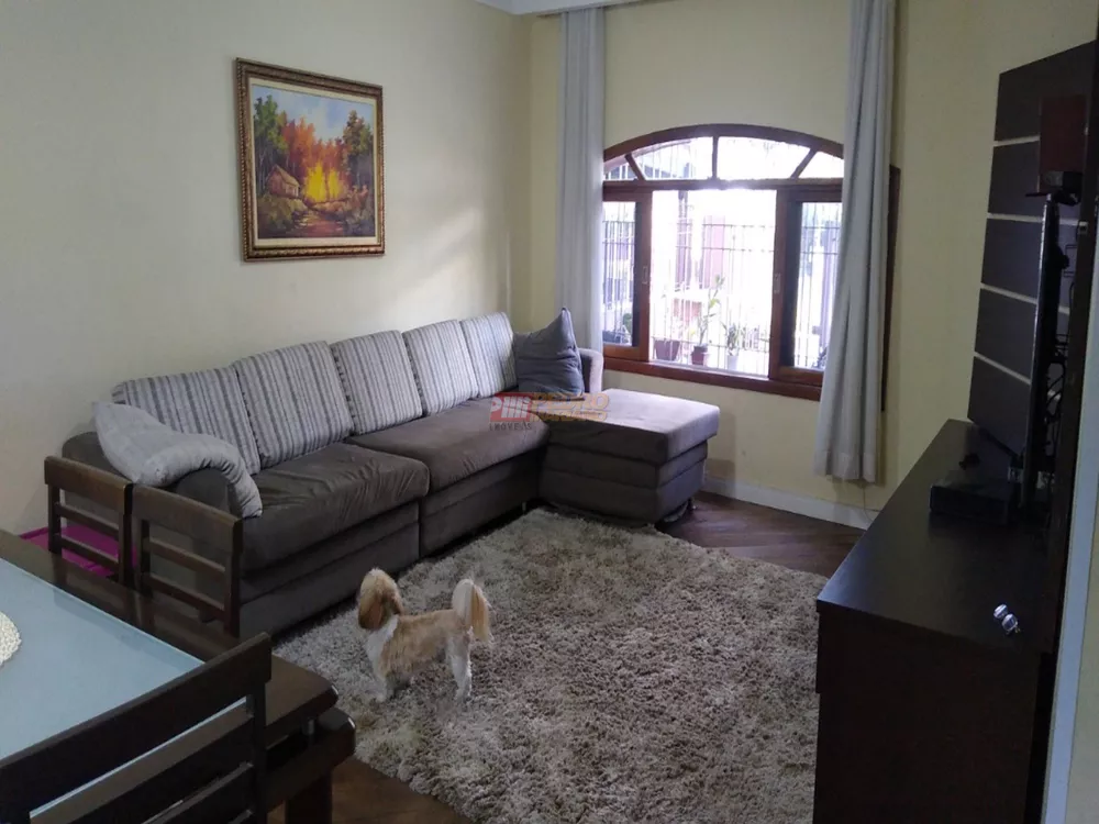 Sobrado, 3 quartos, 242 m² - Foto 1