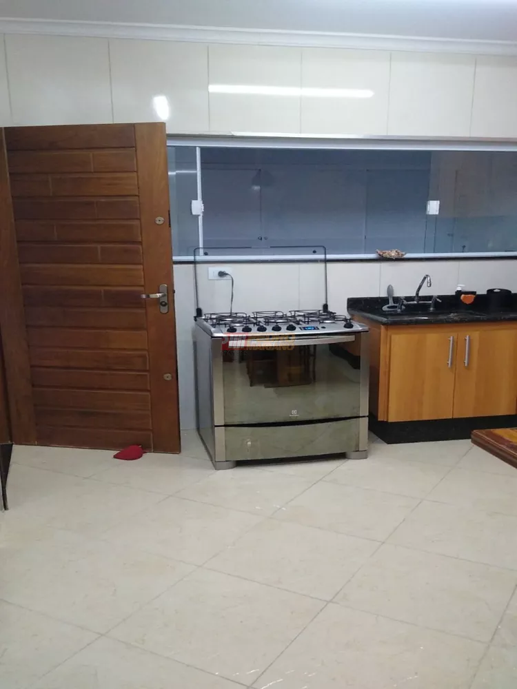 Sobrado, 3 quartos, 242 m² - Foto 7
