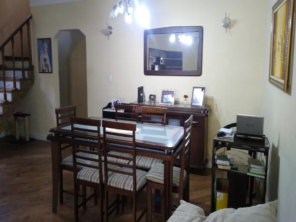 Sobrado, 3 quartos, 242 m² - Foto 3