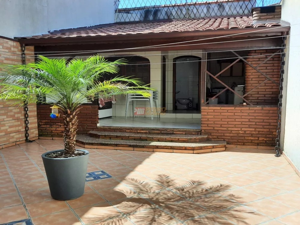 Sobrado, 3 quartos, 242 m² - Foto 24