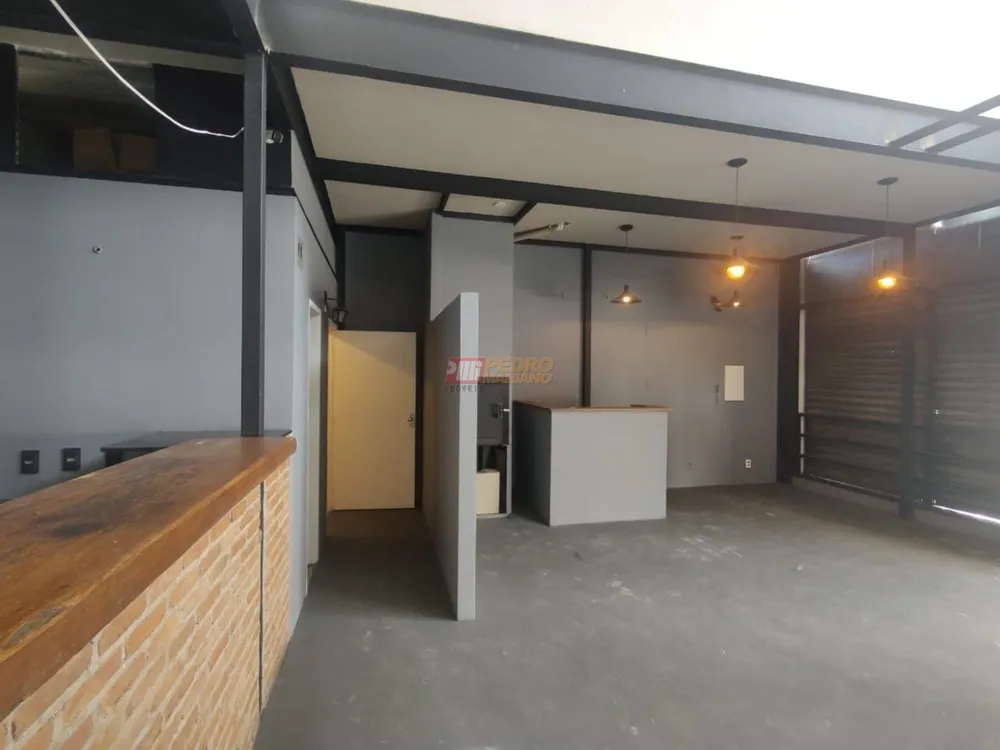 Loja-Salão, 130 m² - Foto 1