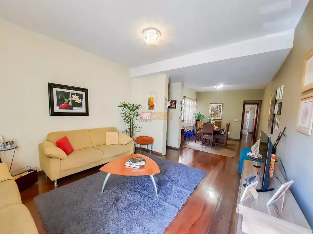 Sobrado, 4 quartos, 313 m² - Foto 1