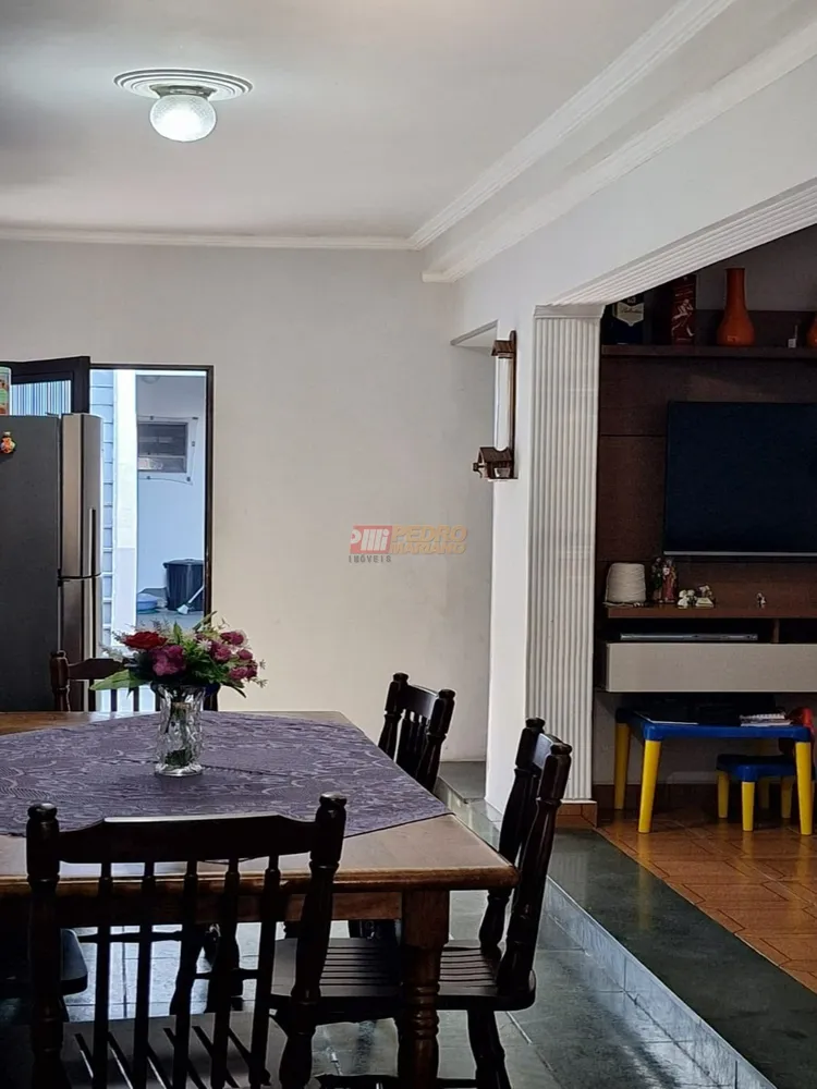 Casa, 3 quartos, 156 m² - Foto 2