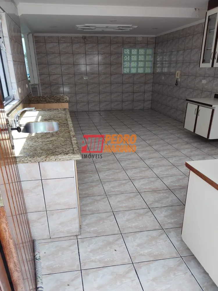 Sobrado, 3 quartos, 183 m² - Foto 3