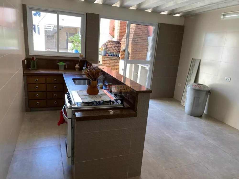 Sobrado, 3 quartos, 259 m² - Foto 3