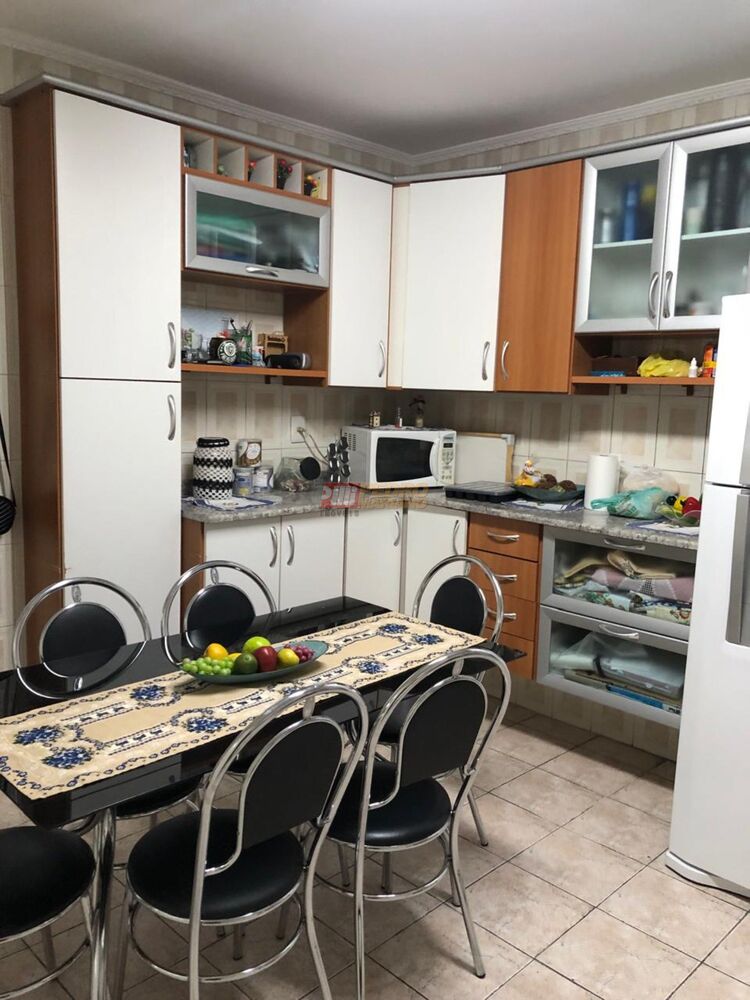 Sobrado, 3 quartos, 143 m² - Foto 2