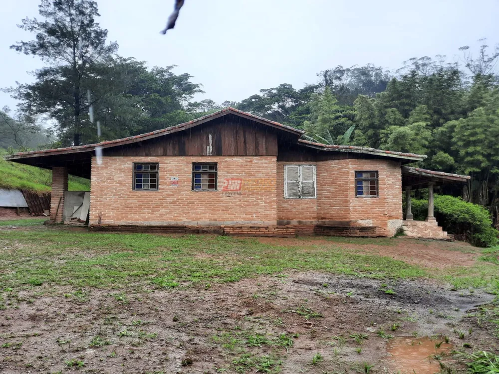 Chácara, 2 quartos, 7039 m² - Foto 1