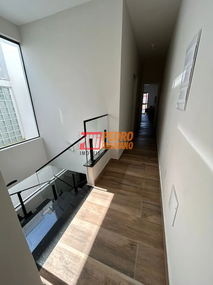 Sobrado, 4 quartos, 235 m² - Foto 3