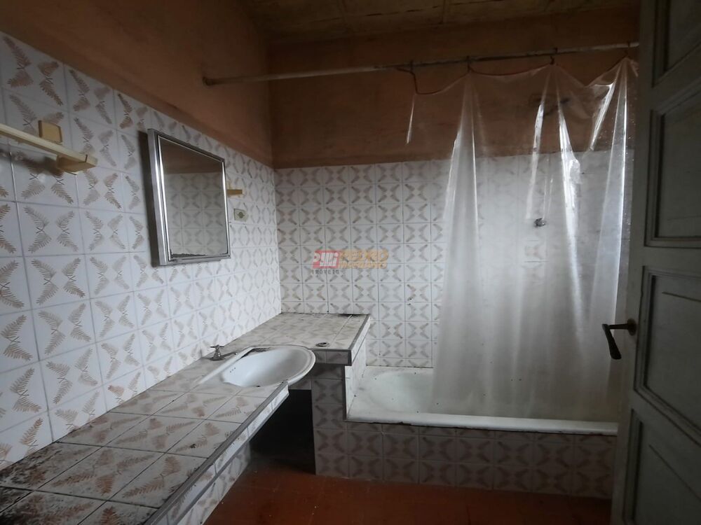 Casa, 3 quartos, 209 m² - Foto 1