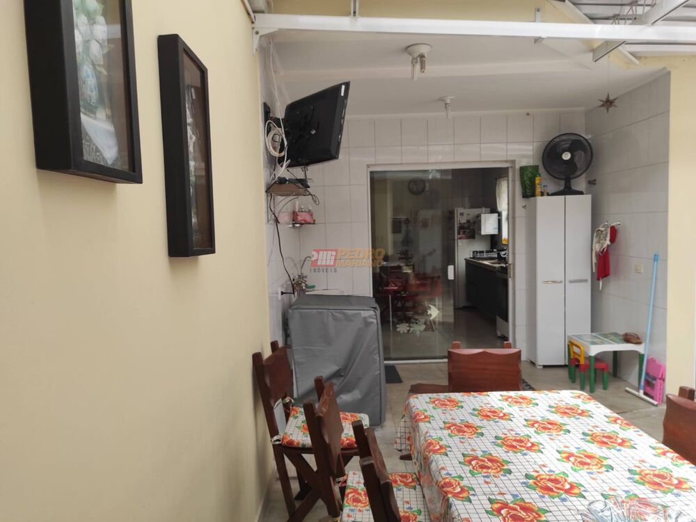 Sobrado, 3 quartos, 200 m² - Foto 8