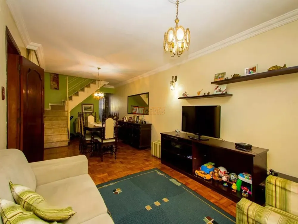 Sobrado, 3 quartos, 180 m² - Foto 1