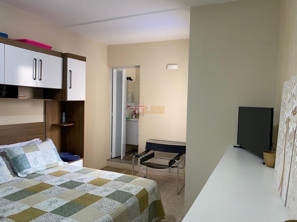 Sobrado, 5 quartos, 295 m² - Foto 1