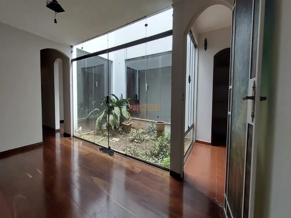 Sobrado, 3 quartos, 500 m² - Foto 5