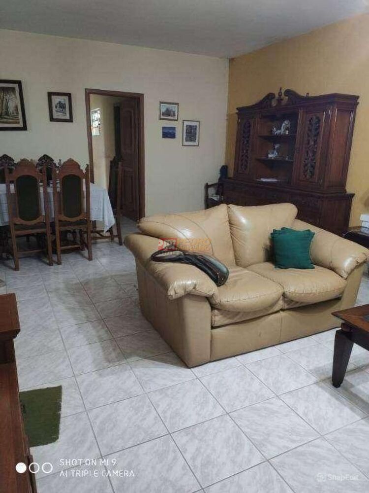 Casa, 3 quartos, 177 m² - Foto 2