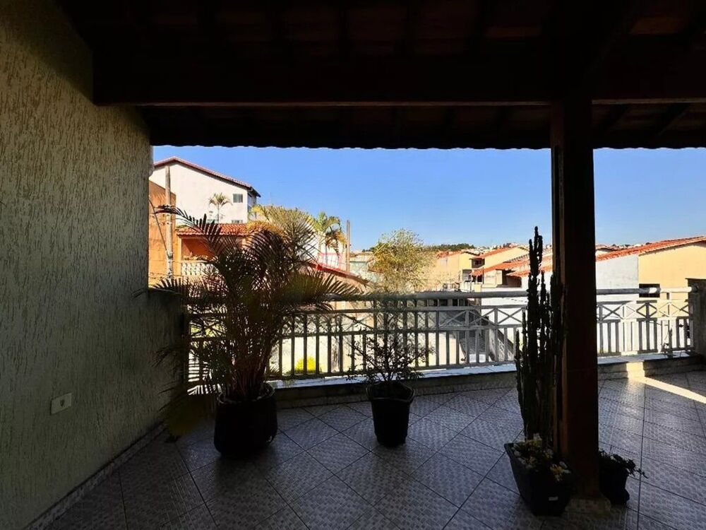 Sobrado à venda com 3 quartos, 270m² - Foto 5