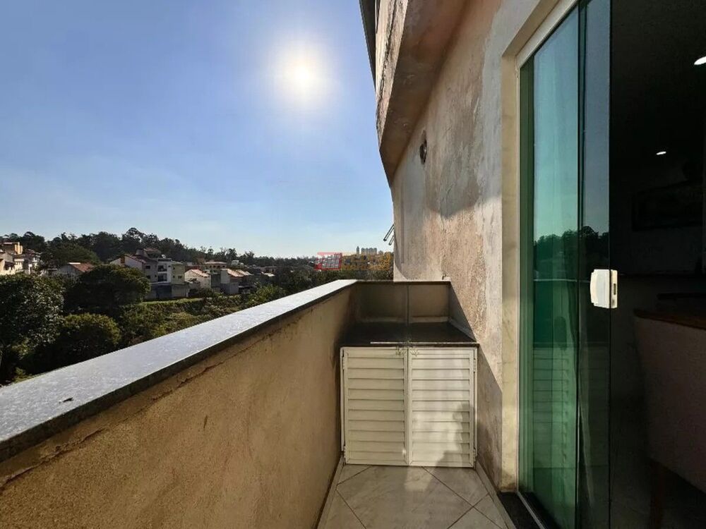 Sobrado à venda com 3 quartos, 270m² - Foto 3