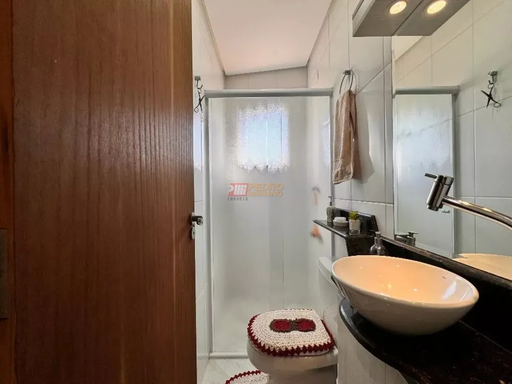 Sobrado, 3 quartos, 270 m² - Foto 2