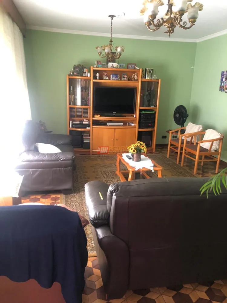 Casa, 4 quartos, 210 m² - Foto 2