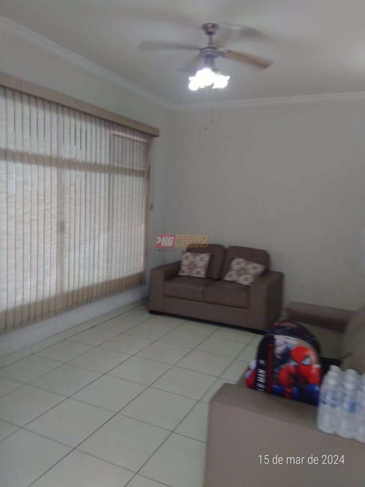 Casa, 2 quartos, 188 m² - Foto 1