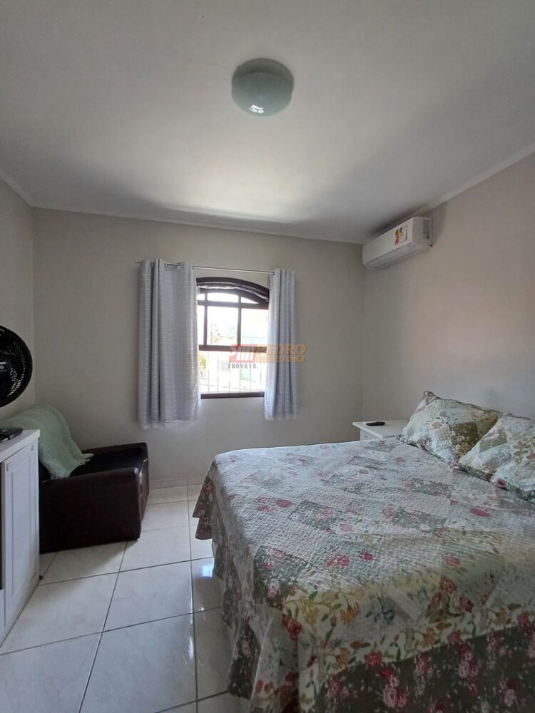 Sobrado à venda com 4 quartos, 151m² - Foto 7