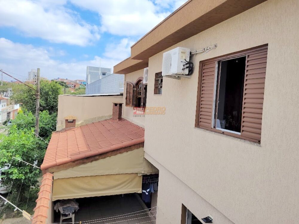Sobrado à venda com 3 quartos, 240m² - Foto 6