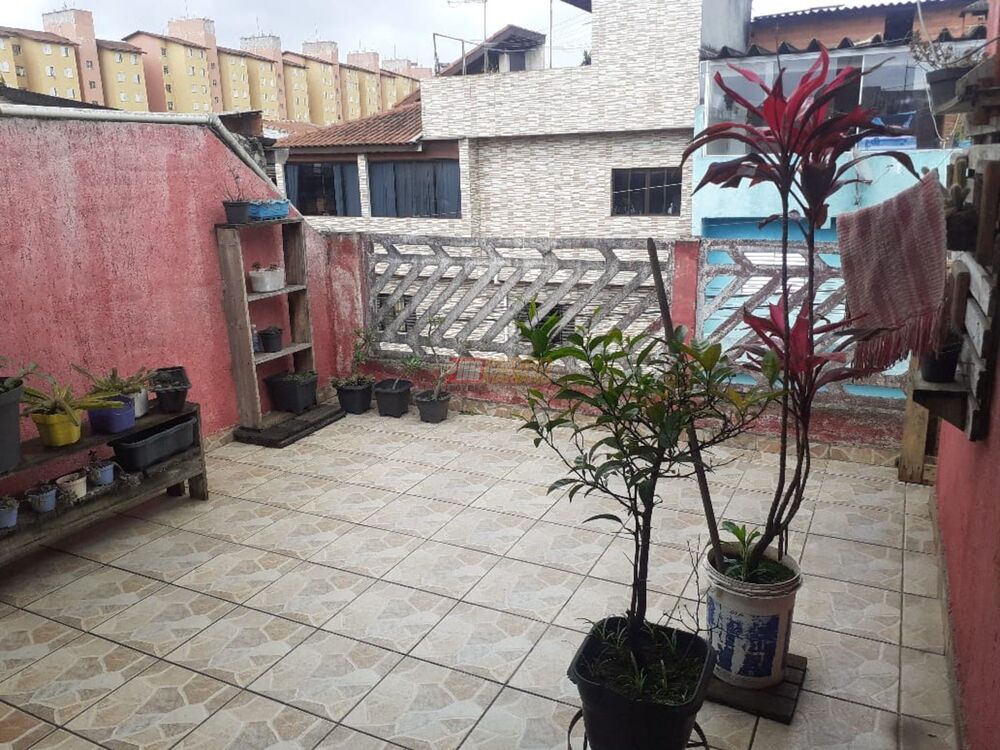 Sobrado, 3 quartos, 121 m² - Foto 2