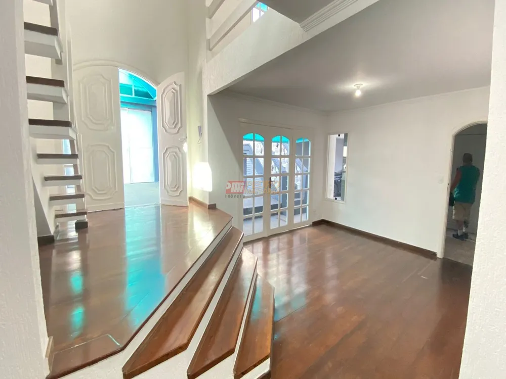 Casa, 3 quartos, 373 m² - Foto 1