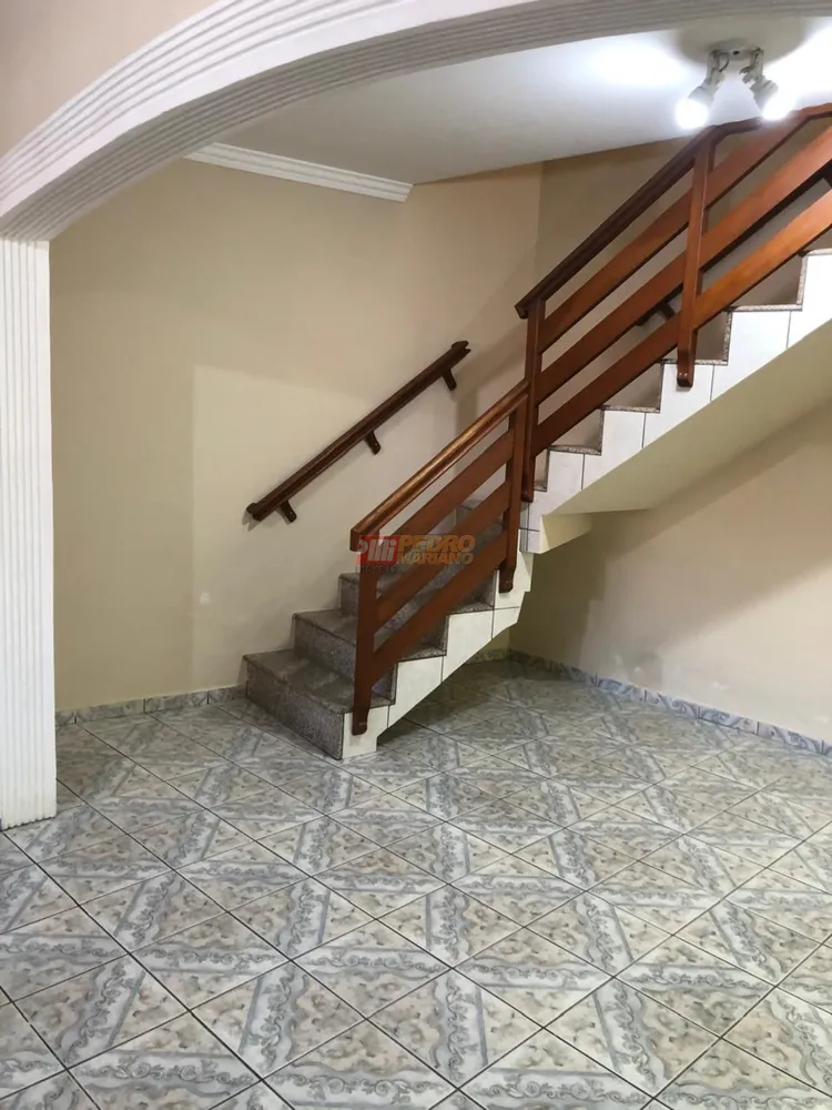 Sobrado, 3 quartos, 215 m² - Foto 4