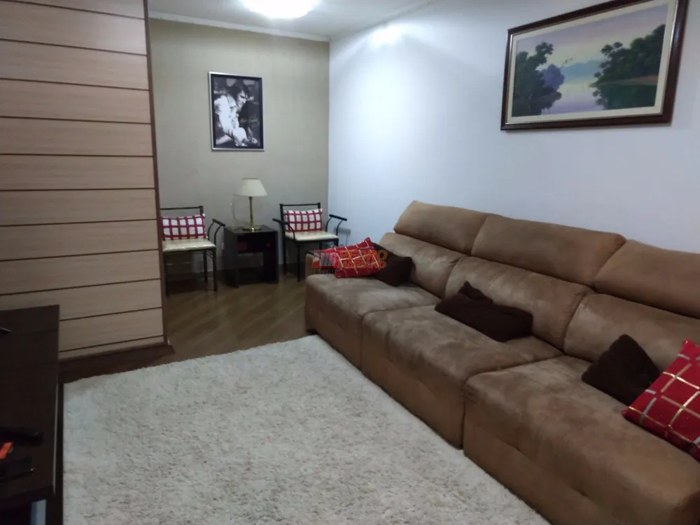 Casa, 4 quartos, 189 m² - Foto 1