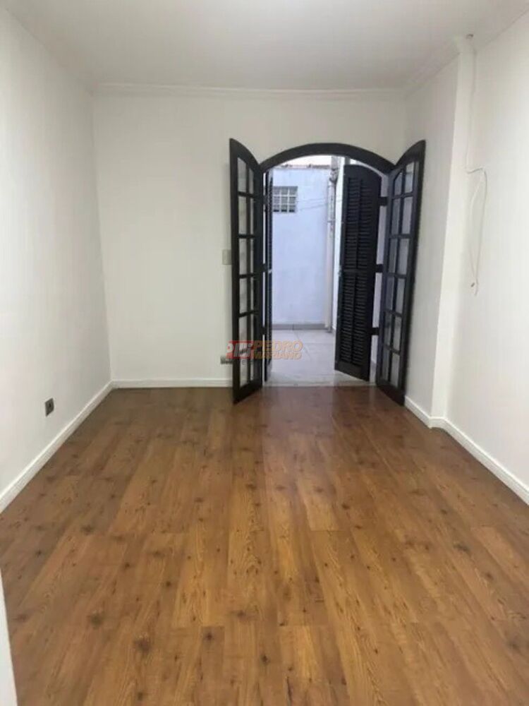 Sobrado à venda e aluguel com 3 quartos, 264m² - Foto 3