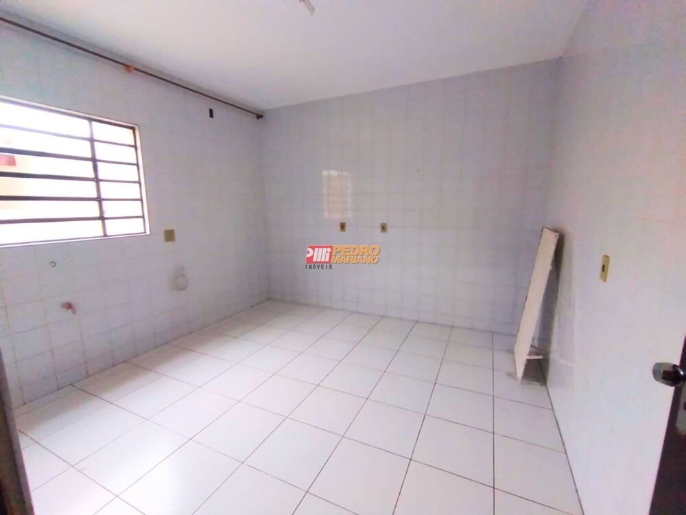 Casa, 5 quartos, 230 m² - Foto 6