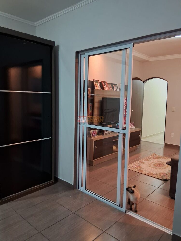 Sobrado, 3 quartos, 193 m² - Foto 3