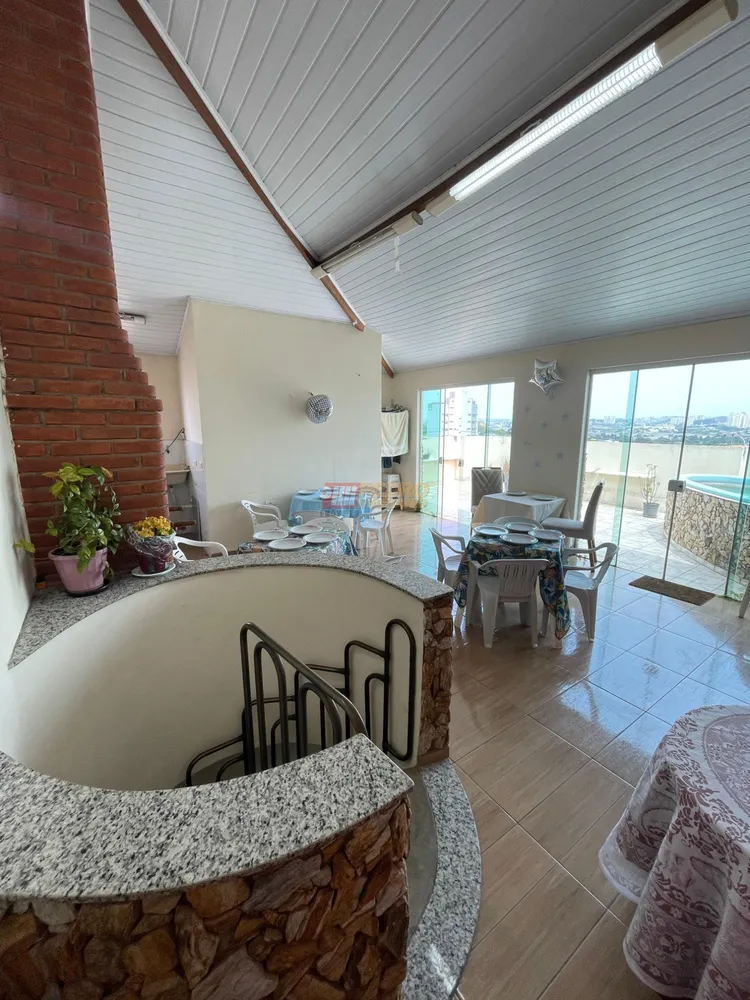 Cobertura, 3 quartos, 170 m² - Foto 4