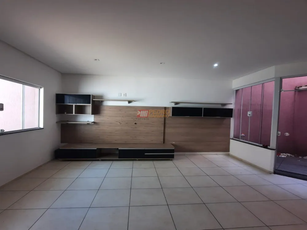 Sobrado, 3 quartos, 156 m² - Foto 1