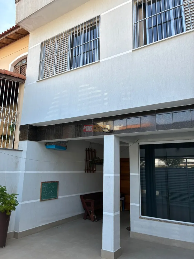 Sobrado, 3 quartos, 180 m² - Foto 1