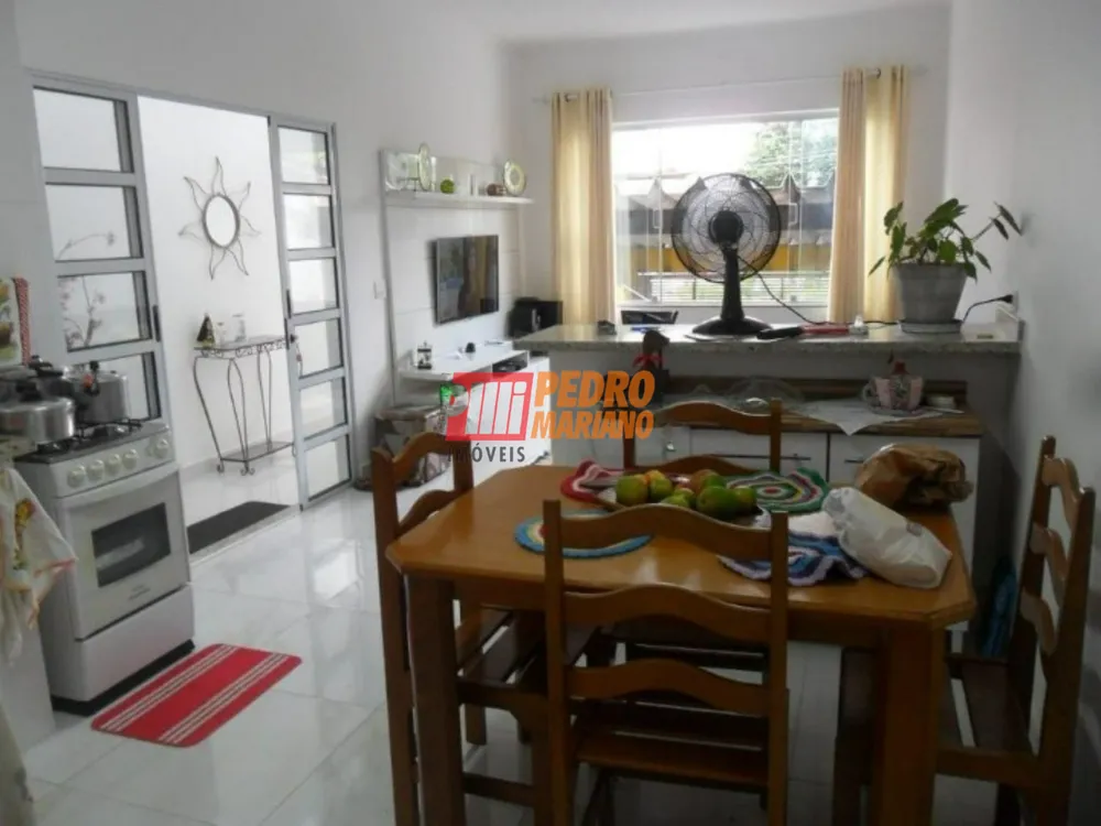 Casa, 2 quartos, 150 m² - Foto 2