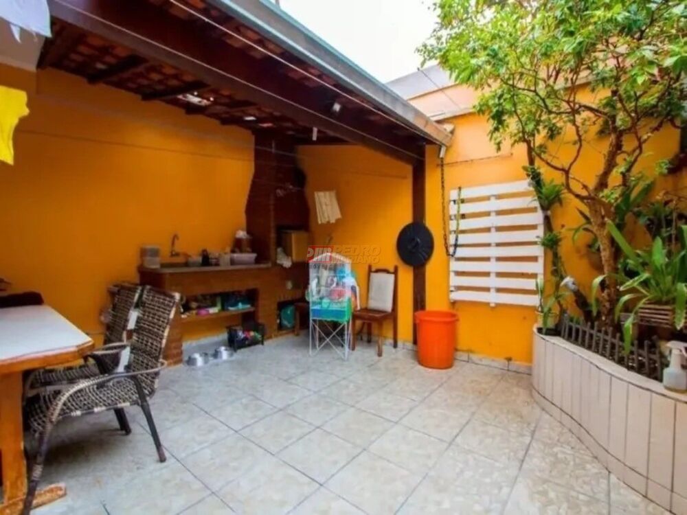 Sobrado à venda com 3 quartos, 218m² - Foto 16