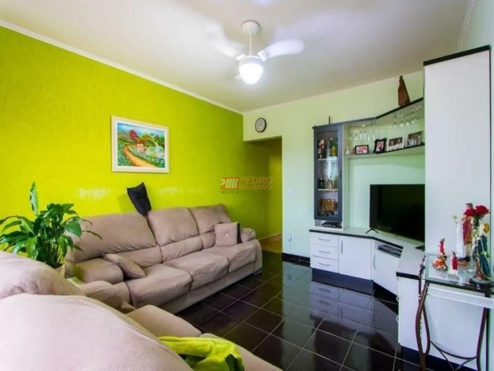 Sobrado, 3 quartos, 218 m² - Foto 2
