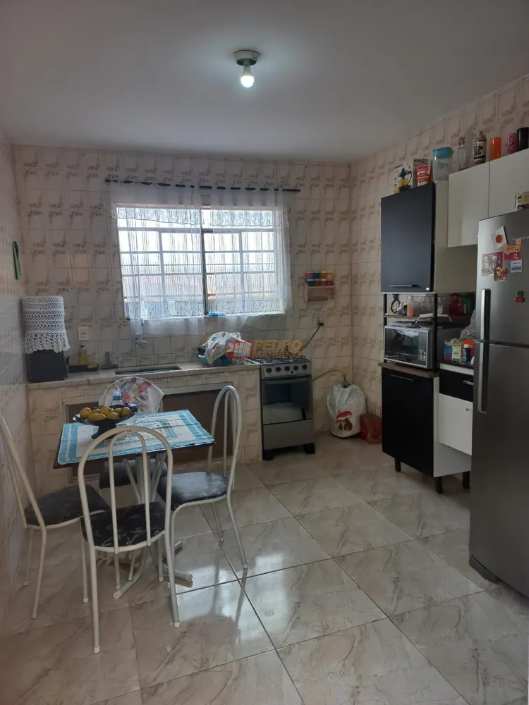 Casa, 2 quartos, 247 m² - Foto 8