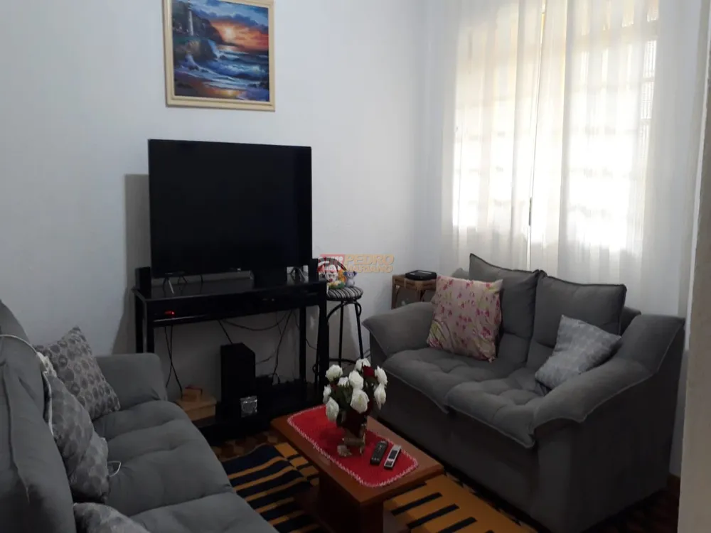 Casa, 2 quartos, 247 m² - Foto 4