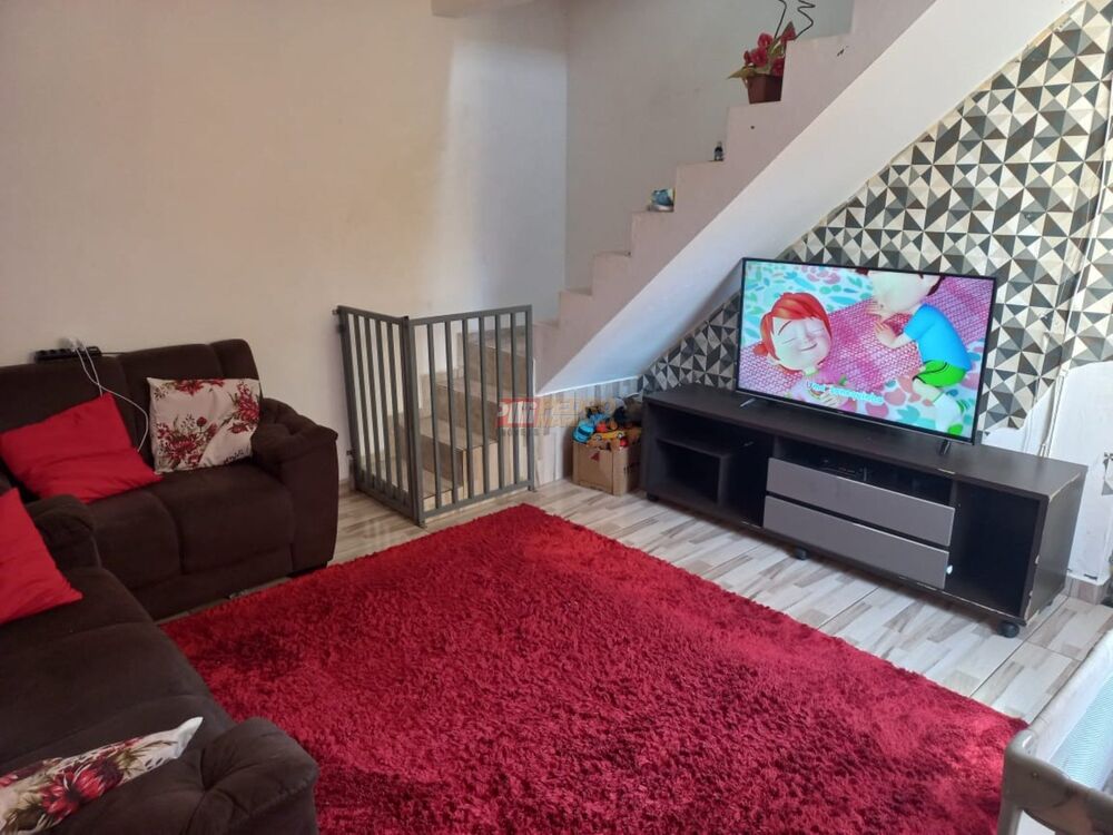 Casa, 2 quartos, 247 m² - Foto 1