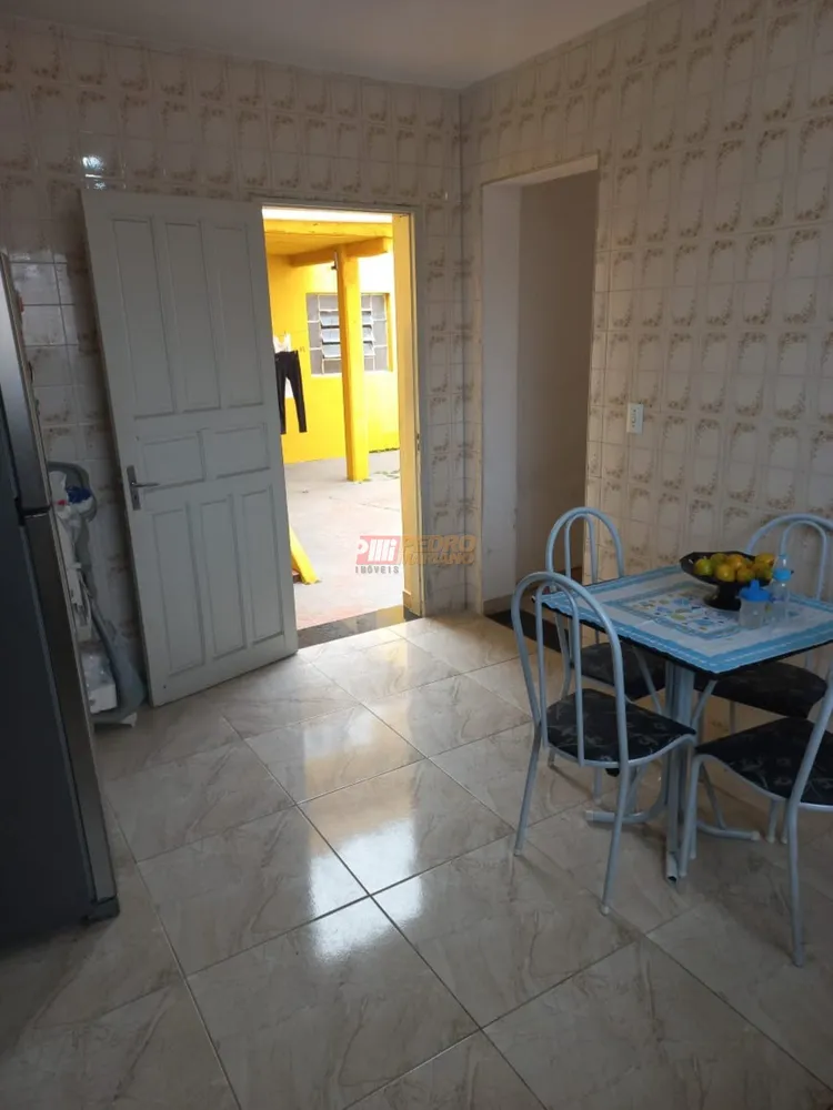 Casa, 2 quartos, 247 m² - Foto 10