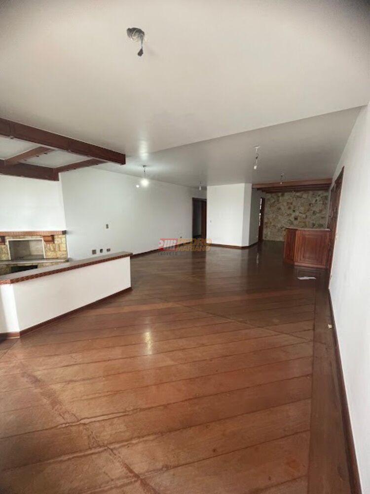 Apartamento, 4 quartos, 238 m² - Foto 1