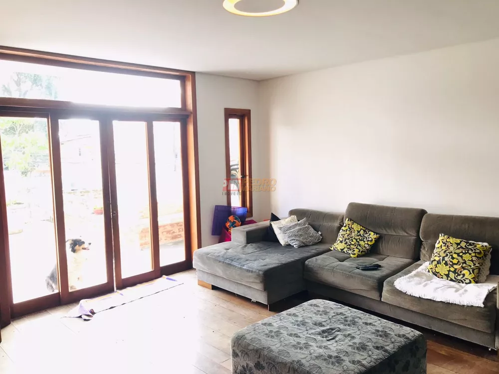 Sobrado, 4 quartos, 620 m² - Foto 2