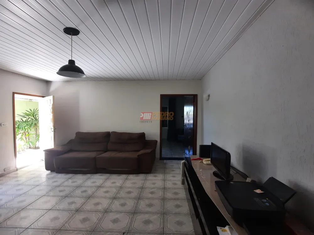 Casa, 4 quartos, 279 m² - Foto 1